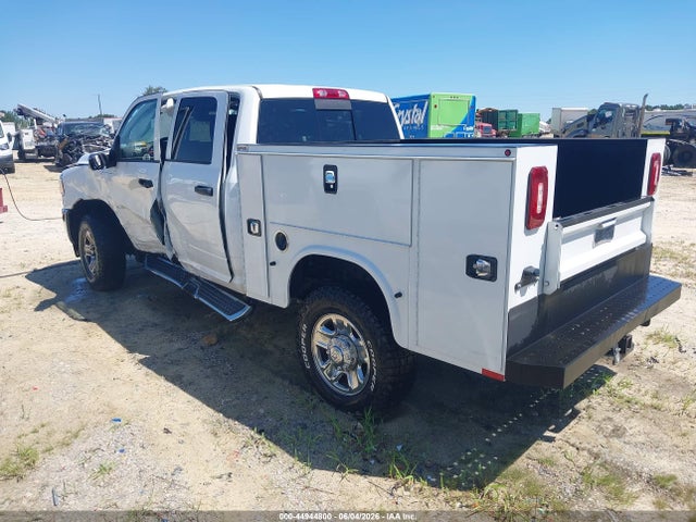 44944800 :رقم المزاد ، 3C7WR3CJ8PG525970 vin ، 2023 Ram 3500 Chassis Cab مزاد بيع