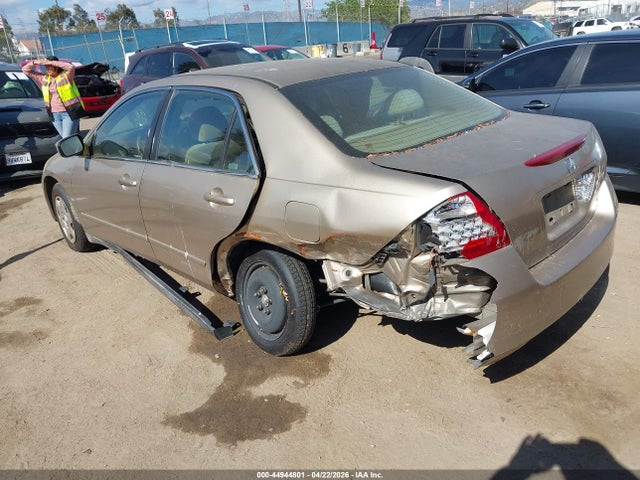 2006 Honda Accord 2.4 Lx მანქანა იყიდება აუქციონზე, vin: 1HGCM56456A118137, აუქციონის ნომერი: 44944801