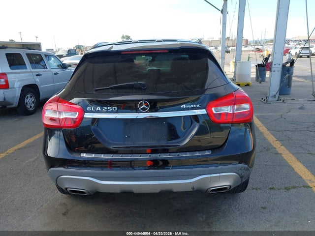 2018 Mercedes-benz Gla 250 4matic მანქანა იყიდება აუქციონზე, vin: WDCTG4GB4JJ390629, აუქციონის ნომერი: 44944804