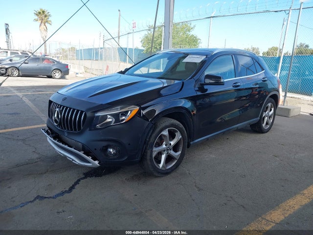 2018 Mercedes-benz Gla 250 4matic მანქანა იყიდება აუქციონზე, vin: WDCTG4GB4JJ390629, აუქციონის ნომერი: 44944804
