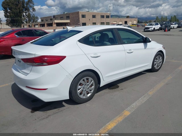 Hyundai ELANTRA SE 2017 5NPD74LF2HH193402 Image 4
