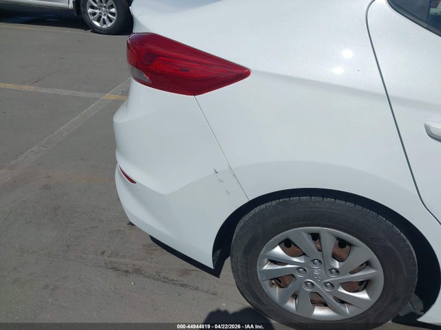 Hyundai ELANTRA SE 2017 5NPD74LF2HH193402 Image 6