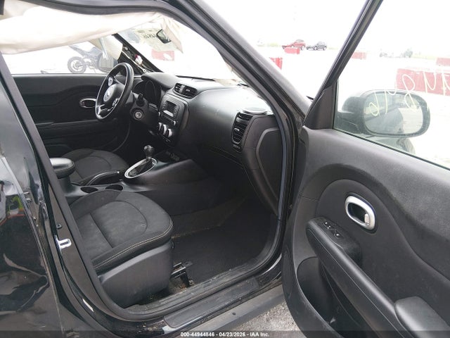 2015 Kia Soul + მანქანა იყიდება აუქციონზე, vin: KNDJP3A58F7182431, აუქციონის ნომერი: 44944846