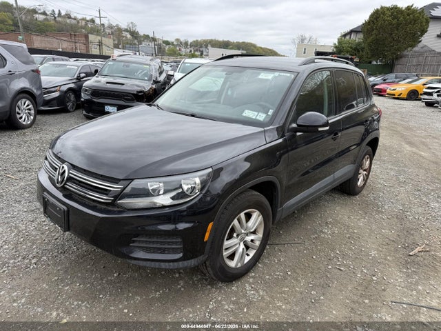 Продаж на аукціоні авто 2017 Volkswagen Tiguan, vin: WVGBV7AX1HK026441, номер лоту: 44944847