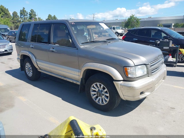 44944848 :رقم المزاد ، JACDJ58X617J14525 vin ، 2001 Isuzu Trooper Limited/ls/s مزاد بيع