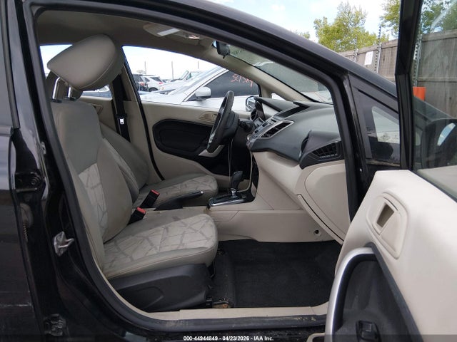 2013 Ford Fiesta Se მანქანა იყიდება აუქციონზე, vin: 3FADP4EJ5DM224489, აუქციონის ნომერი: 44944849