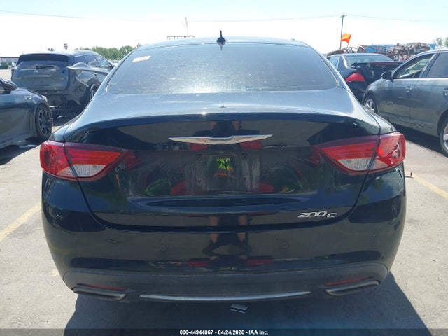 Chrysler 200 C 2015 1C3CCCCG2FN520165 Image 16