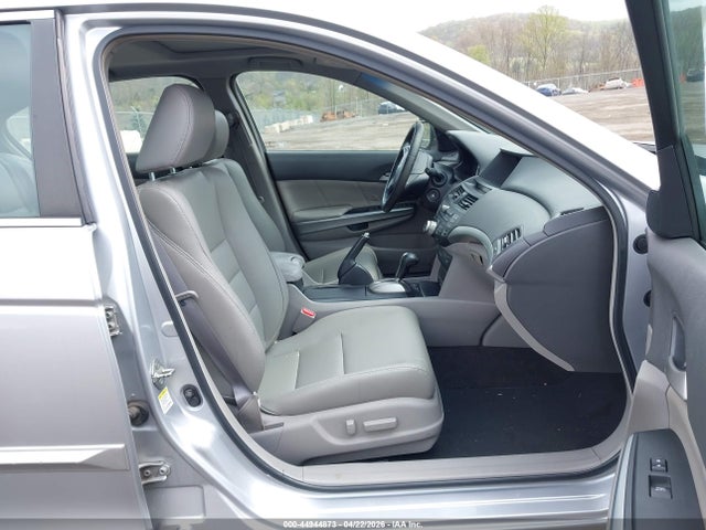 44944873 :رقم المزاد ، 1HGCP36878A018204 vin ، 2008 Honda Accord 3.5 Ex-l مزاد بيع