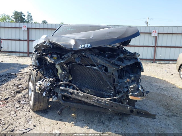 44944884 :رقم المزاد ، 1C4RJEBG7CC327655 vin ، 2012 Jeep Grand Cherokee Limited مزاد بيع