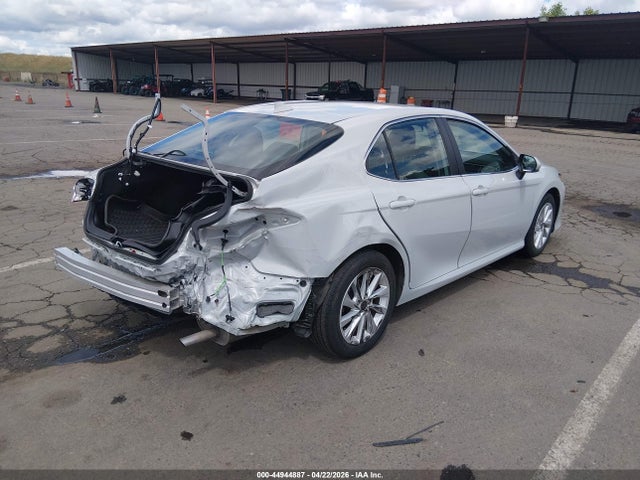 Продаж на аукціоні авто 2024 Toyota Camry Le, vin: 4T1C11AK4RU251802, номер лоту: 44944887