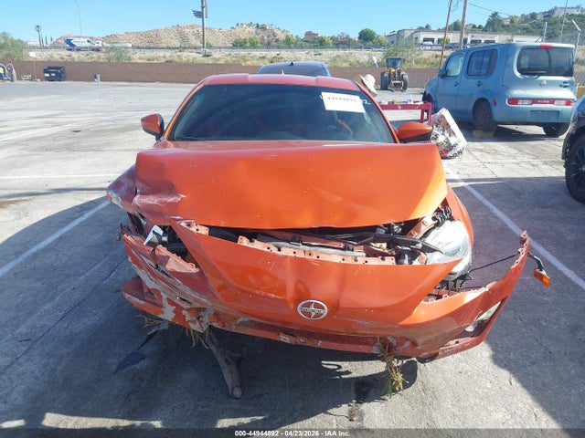 44944892 :رقم المزاد ، JF1ZNAA11F8703371 vin ، 2015 Scion Fr-s مزاد بيع