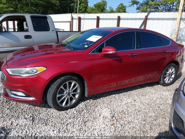 3FA6P0HD8HR227967 Ford FUSION SE