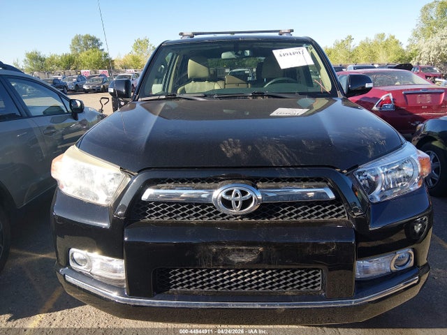 44944911 :رقم المزاد ، JTEBU5JR7B5043596 vin ، 2011 Toyota 4runner Sr5 V6 مزاد بيع