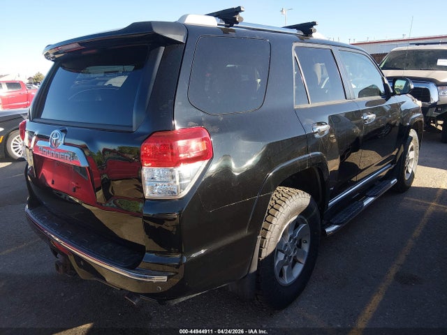 44944911 :رقم المزاد ، JTEBU5JR7B5043596 vin ، 2011 Toyota 4runner Sr5 V6 مزاد بيع
