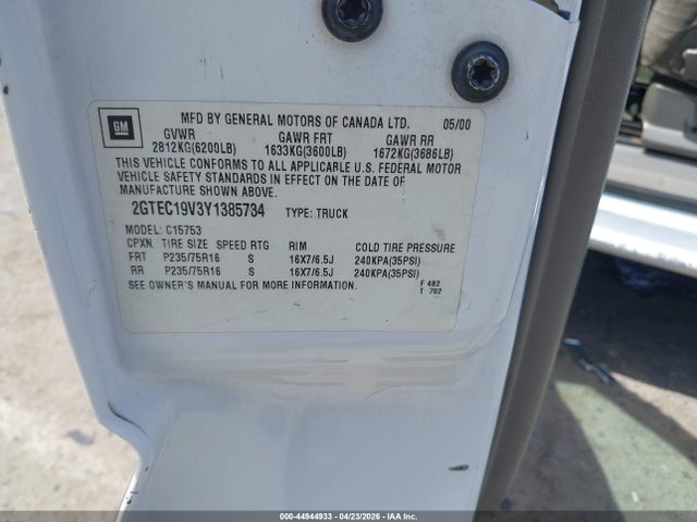 44944933 :رقم المزاد ، 2GTEC19V3Y1385734 vin ، 2000 Gmc Sierra 1500 Sle مزاد بيع