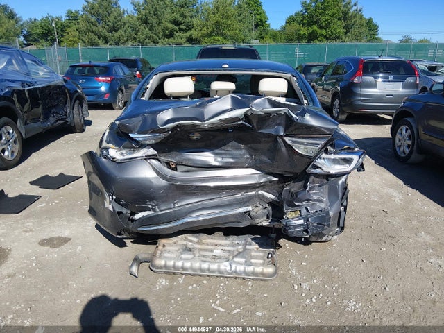 Aukcja sprzedaży 2015 Chrysler 200 C, vin: 1C3CCCCB1FN576490, numer aukcji: 44944937