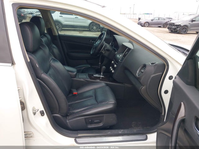 2013 Nissan Maxima 3.5 Sv მანქანა იყიდება აუქციონზე, vin: 1N4AA5AP3DC843291, აუქციონის ნომერი: 44944949