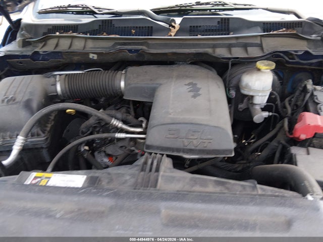 Продаж на аукціоні авто 2018 Ram 1500 Express  4x4 6'4 Box, vin: 1C6RR7FG4JS309073, номер лоту: 44944976