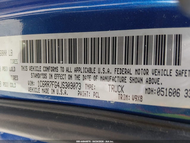Продаж на аукціоні авто 2018 Ram 1500 Express  4x4 6'4 Box, vin: 1C6RR7FG4JS309073, номер лоту: 44944976