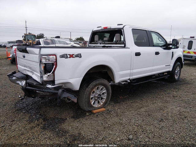 1FT7W2BT6NEE58345 Ford F-250 Xlt