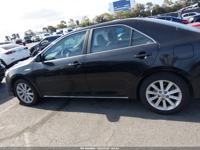 2012 Toyota Camry Hybrid Xle მანქანა იყიდება აუქციონზე, vin: 4T1BD1FK6CU062720, აუქციონის ნომერი: 44945003