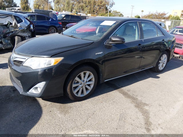 2012 Toyota Camry Hybrid Xle მანქანა იყიდება აუქციონზე, vin: 4T1BD1FK6CU062720, აუქციონის ნომერი: 44945003