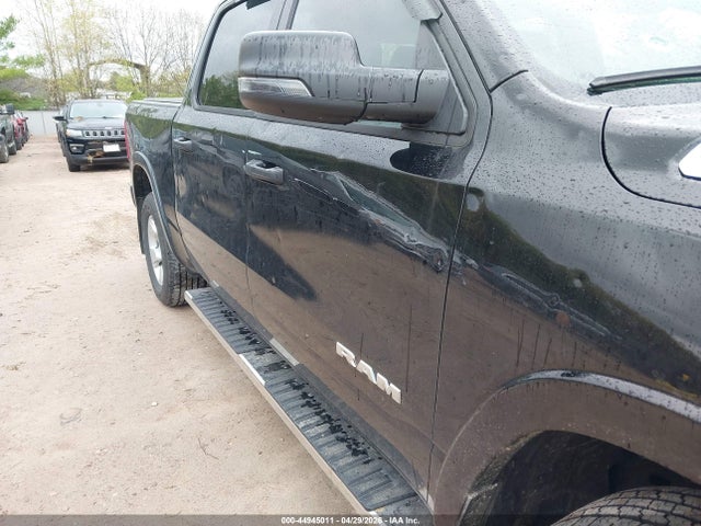 Aukcja sprzedaży 2025 Ram 1500 Big Horn  4x4 5'7 Box, vin: 1C6SRFFP5SN646766, numer aukcji: 44945011