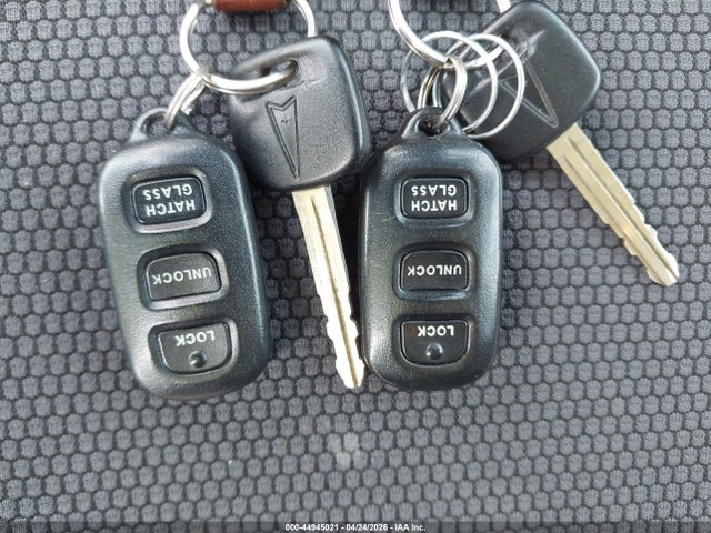 44945021 :رقم المزاد ، 5Y2SL65827Z403811 vin ، 2007 Pontiac Vibe مزاد بيع