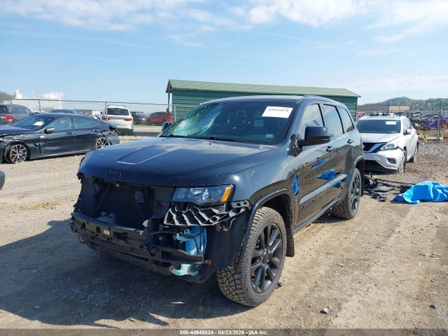 44945024 :رقم المزاد ، 1C4RJFAG7JC138279 vin ، 2018 Jeep Grand Cherokee Altitude 4x4 مزاد بيع