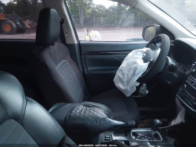 JA4AD3A39KZ042873 Mitsubishi Outlander Le/se/sel