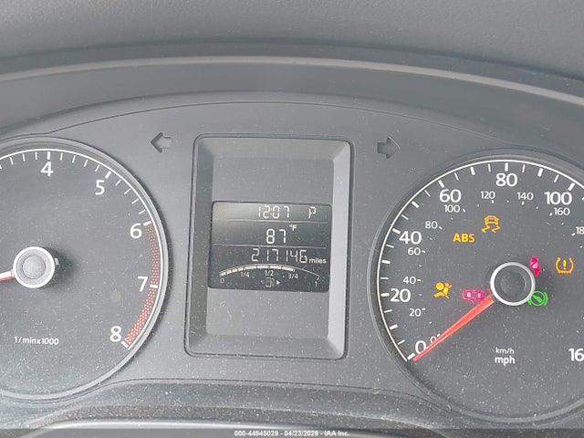 44945029 :رقم المزاد ، 3VWDX7AJ2BM340275 vin ، 2011 Volkswagen Jetta 2.5l Se مزاد بيع
