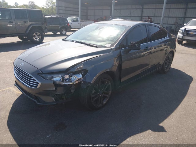 44945043 :رقم المزاد ، 3FA6P0HD3KR194111 vin ، 2019 Ford Fusion Se مزاد بيع