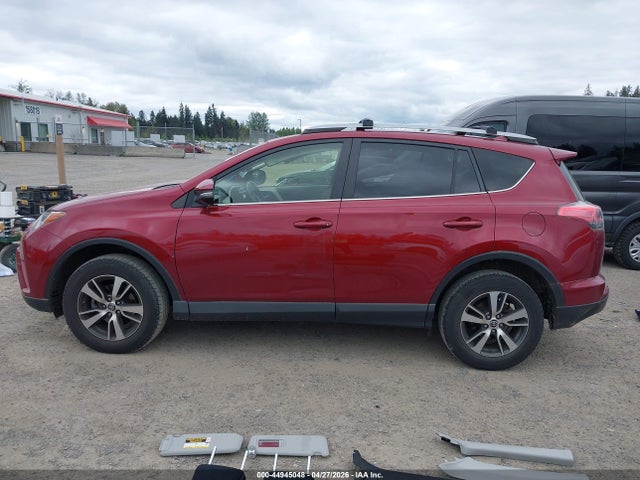 Toyota Rav4 Xle 2018 JTMRFREV5JD230075 Image 15