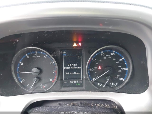 Toyota Rav4 Xle 2018 JTMRFREV5JD230075 Image 7