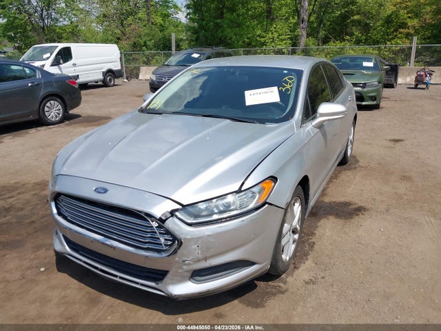 44945050 :رقم المزاد ، 3FA6P0H70GR379038 vin ، 2016 Ford Fusion Se مزاد بيع