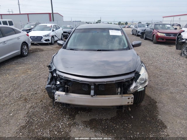 2014 Nissan Altima 2.5 S მანქანა იყიდება აუქციონზე, vin: 1N4AL3AP7EN388000, აუქციონის ნომერი: 44945062