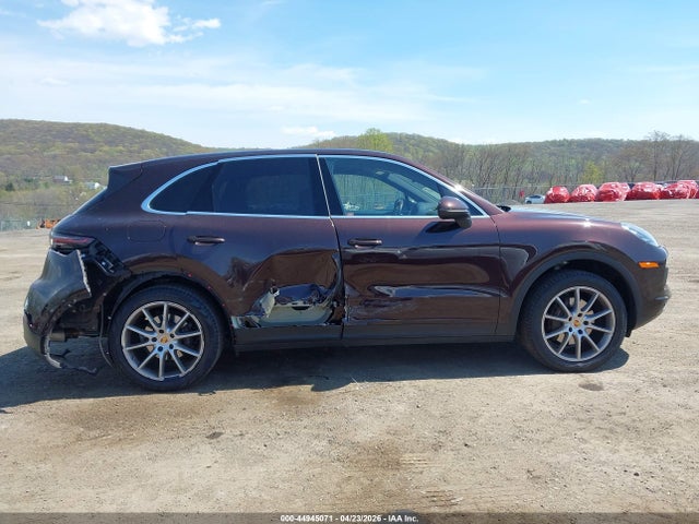 Auction sale of the 2019 Porsche Cayenne, vin: WP1AA2AY4KDA18867, lot number: 44945071