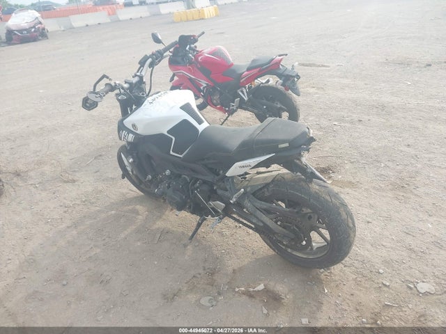 Aukcja sprzedaży 2017 Yamaha Fz09 C, vin: JYARN53Y9HA000457, numer aukcji: 44945072