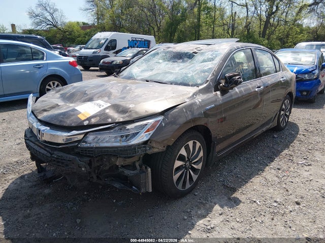 2017 Honda Accord Hybrid Touring მანქანა იყიდება აუქციონზე, vin: JHMCR6F76HC018862, აუქციონის ნომერი: 44945082