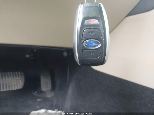 Продаж на аукціоні авто 2015 Subaru Legacy 2.5i Limited, vin: 4S3BNAL62F3012237, номер лоту: 44945099