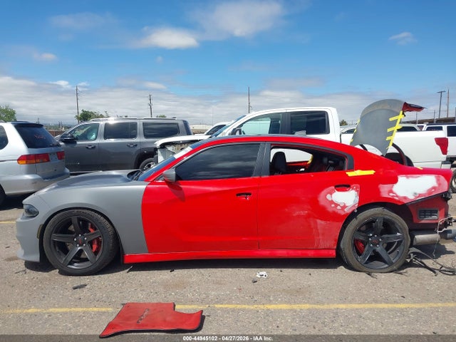 44945102 :رقم المزاد ، 2C3CDXEJ0GH292268 vin ، 2016 Dodge Charger Srt 392 مزاد بيع