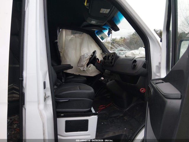 Продажа на аукционе авто 2023 Mercedes-benz Sprinter 2500 Standard Roof 4-cyl Diesel Ho, vin: W1Y4NBHY7PT154444, номер лота: 44945114