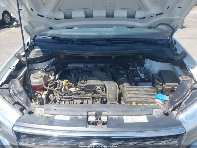 3VVCX7B28NM009356 Volkswagen Taos 1.5t S