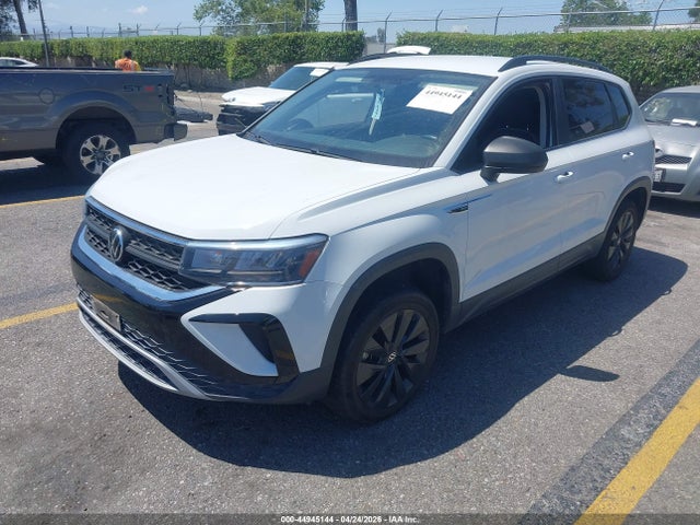 3VVCX7B28NM009356 Volkswagen Taos 1.5t S