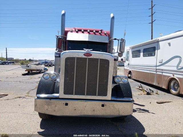 44945145 :رقم المزاد ، 1XPXD49X7HD391094 vin ، 2017 Peterbilt 389 مزاد بيع