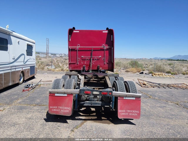 44945145 :رقم المزاد ، 1XPXD49X7HD391094 vin ، 2017 Peterbilt 389 مزاد بيع