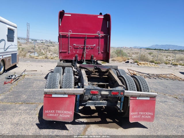 44945145 :رقم المزاد ، 1XPXD49X7HD391094 vin ، 2017 Peterbilt 389 مزاد بيع