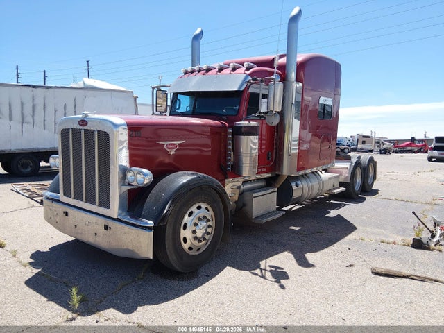 44945145 :رقم المزاد ، 1XPXD49X7HD391094 vin ، 2017 Peterbilt 389 مزاد بيع
