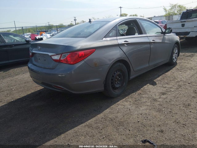 44945150 :رقم المزاد ، 5NPEB4AC6CH397513 vin ، 2012 Hyundai Sonata Gls مزاد بيع