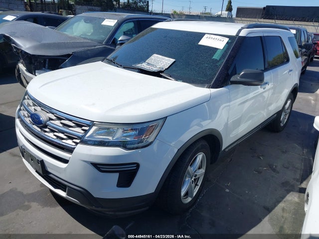 Ford EXPLORER XLT 2018 1FM5K7D80JGC06187 Image 2